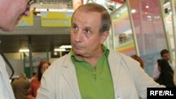 Михаил Веллер