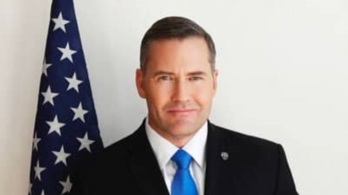 Волтц закликав Україну зменшити критику США і підписати угоду про копалини Волтц закликав Україну зменшити критику США і підписати угоду про копалини