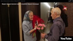 Lidija Ivanovna i Charles Aznavour