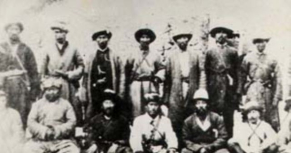 аяғы бар әйелмен порно