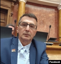 Nenad Abramović, poslanik vladajućeg SNS-a i predsednik udruženja "Zavičaj"