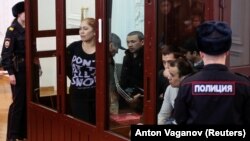Обвинувачені у справі про теракт у метро російського Санкт-Петербурга в суді, 2 квітня 2019 року