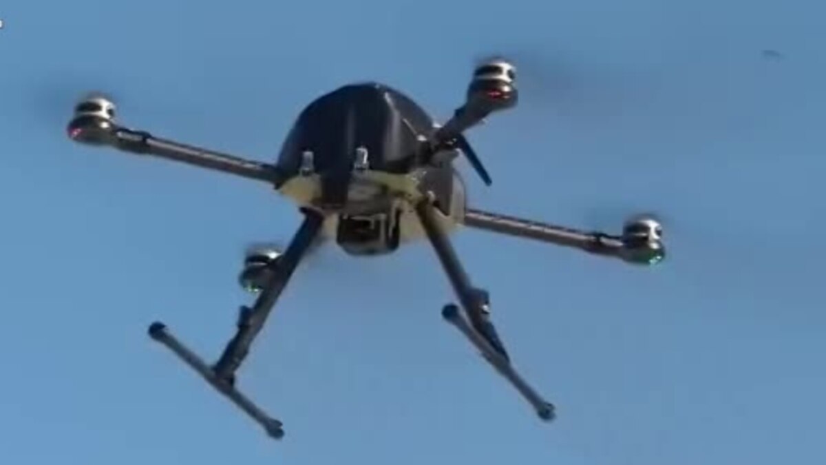 Бпла ночью. Беспилотник над москвой. Елабуга дрон. Беспилотник воронеж 2 января. Украинский бпла uj-22 airborne.