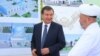 Президент Узбекистана Шавкат Мирзияев с муфтием Узбекистана Усманханом Алимовым.