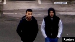 Salah Abdeslam i Hamza Attou, snimak kamera na autoputu nakon terorističkih napada u Parizu 2015.