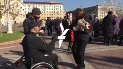 Марш инвалидов за честные выборы в Минске