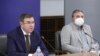  Здравният министър Костадин Ангелов (вляво) и главният държавен здравен инспектор доц. Ангел Кунчев