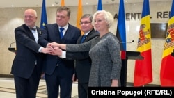 De la dreapta la stânga, președinții parlamentelor din Lituania, Estonia, R. Moldova și Letonia, Juozas Olekas, Lauri Hussar, Igor Grosu și Daiga Mieriņa, întâlnindu-la Chișinău, pe 2 februarie, 2026 