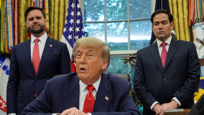 АҚШ мемлекеттік хатшысы: Ресейдің қылығы Трамптың "төзімін тауысып барады"