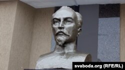 Бюст главы ВЧК Феликса Дзержинского (Архивное фото)