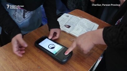 Afghans Vote In Parliamentary Elections