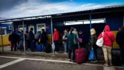 Хочешь в Крым? Покажи украинский паспорт | Радио Крым.Реалии