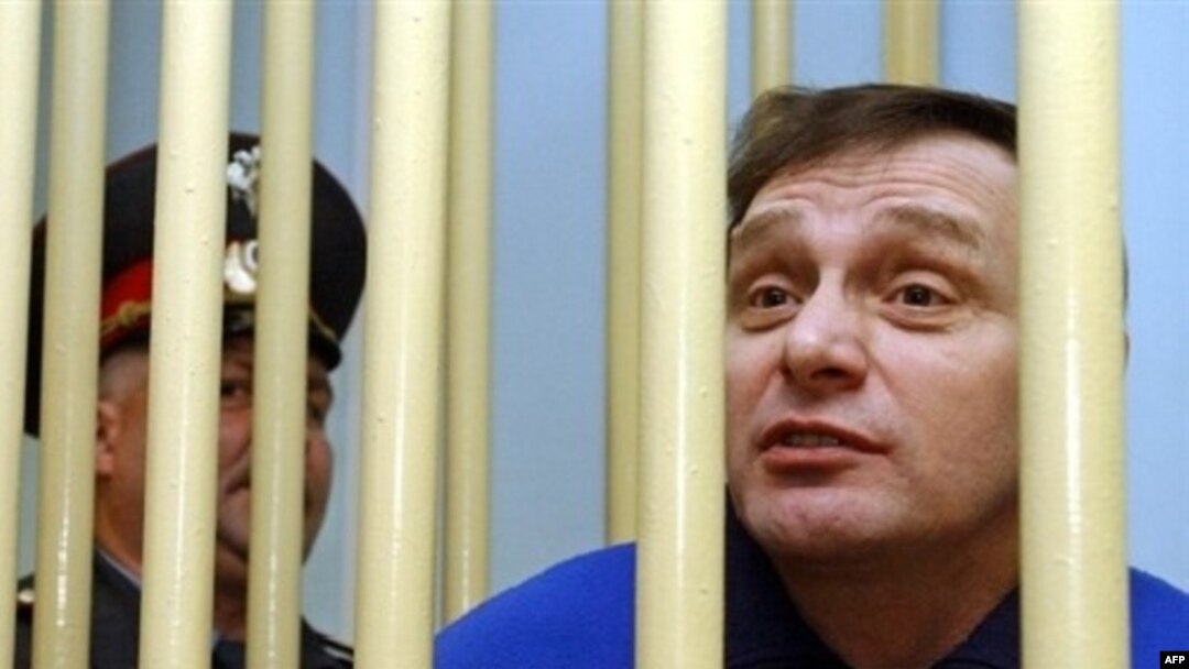 Михаил Трепашкин был осужден Московским окружным военным судом в мае 2005 года за разглашение гостайны