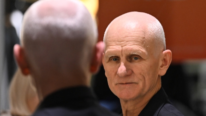 „შავბნელ დროშიც არ უნდა დავნებდეთ“ - ინტერვიუ ციხიდან გათავისუფლებულ ალეს ბიალიაცკისთან