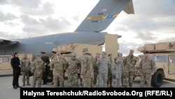 Радіолокаційні станції контрбатарейної боротьби, отримані Україною від США у рамках військової допомоги, листопад 2015 року