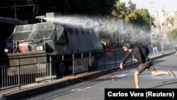 Протесты в столице Чили Сантьяго. 19 октября 2019