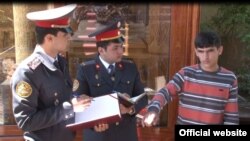 Иллюстративан сурт