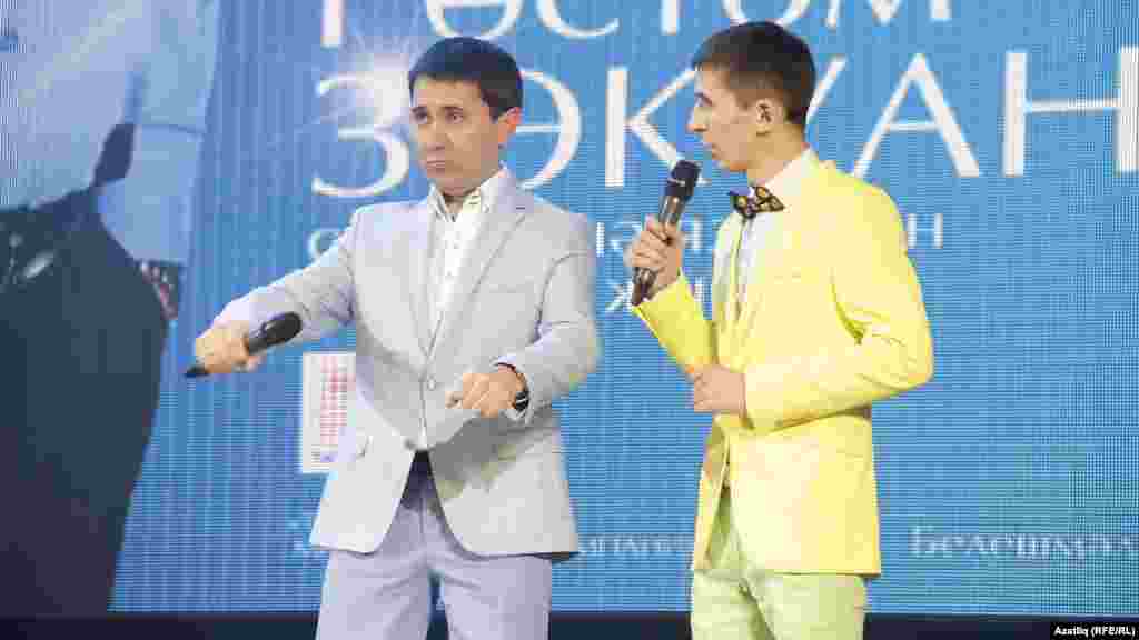 Шаян телле алып баручылар Булат Бәйрәмов белән Рифат Зарипов