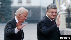 Петр Порошенко и Джозеф Байден, 16 января 2017 года