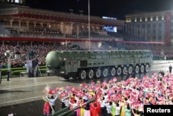 Parada ushtarake e Koresë së Veriut.