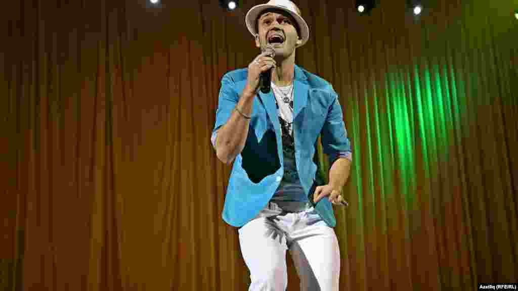 Мөнир Рахмаев