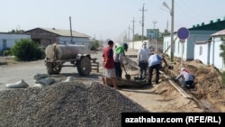 Köçeler bejerilýär