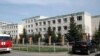 Россия: директору казанской гимназии, в которой произошла стрельба, предъявлено обвинение 
