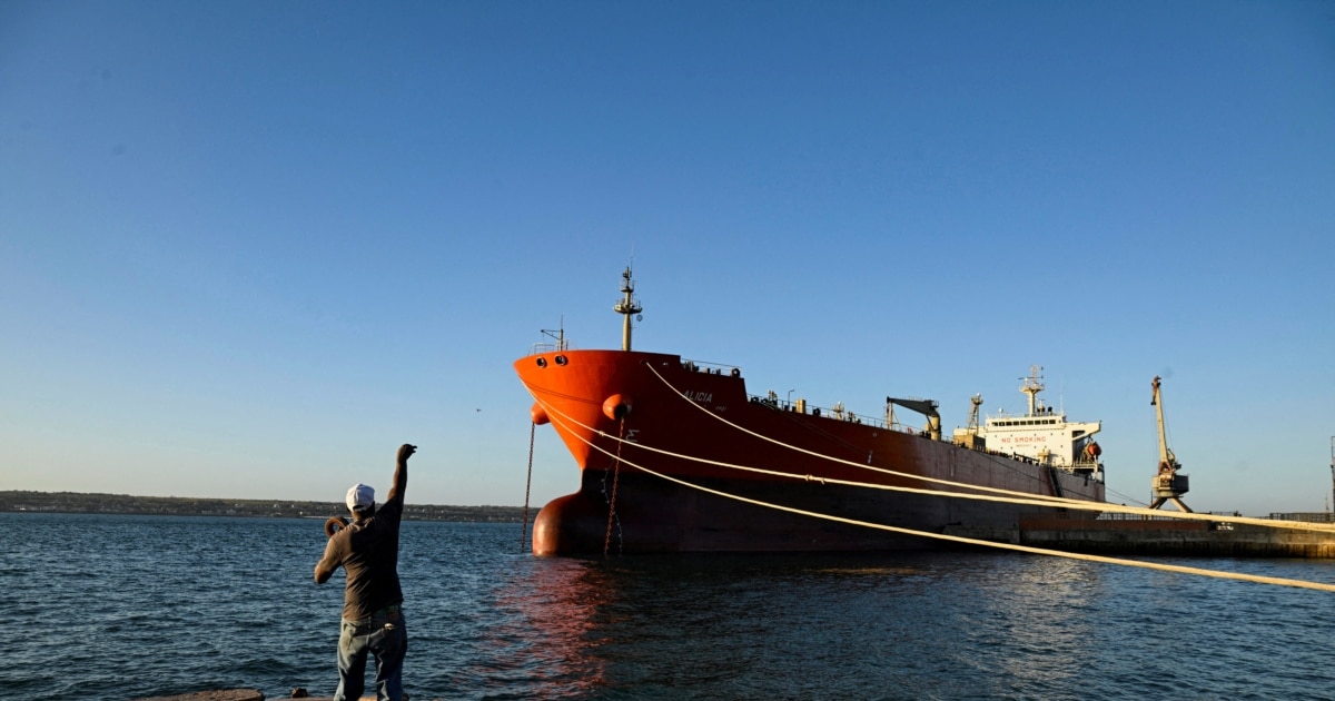 Sanctioned Russian Oil Tanker Enters Sanctioned Cuba's Waters, Possibly With US Permission