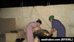 Gulgeldivew: "Türkmenistanyň ilatynyň aglaba bölegi obalarda ýaşaýar diýilse, ýalňyş bolmasa gerek".