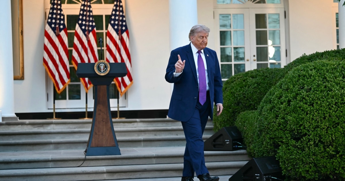 ЗМІ: Трамп серйозніше, ніж протягом останніх тижнів, розглядає можливість відновлення бойових операцій проти Ірану