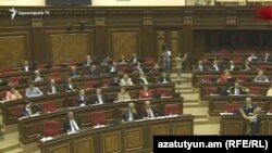 ՀՀ ԱԺ նիստ, արխիվ