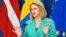 Прем’єр-міністерка Латвії Евіка Силіня повідомила про це рішення після зустрічі з партією «Прогресивні», що входить до коаліції