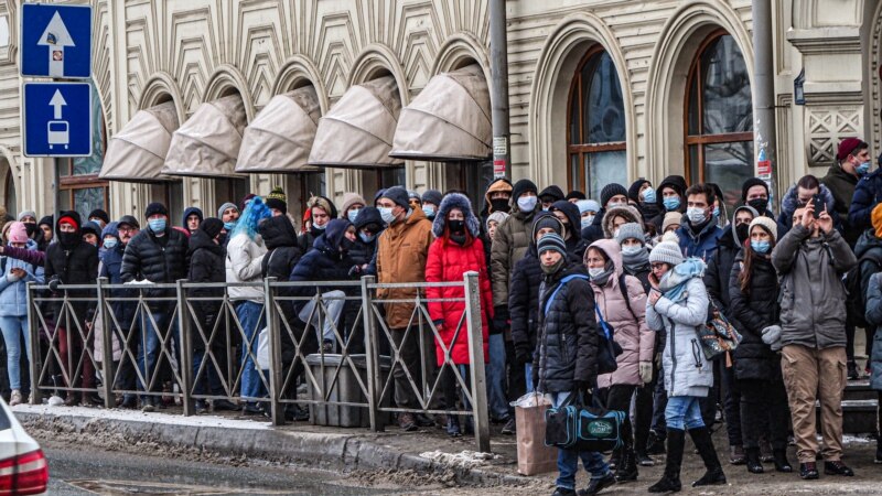 Казандагы мәхкәмәгә протестлар белән бәйле 345 материал килгән 