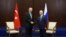 Vlagyimir Putyin és Recep Tayyip Erdoğan az Ázsiai Együttműködési és Bizalomerősítő Konferencia (CICA) asztanai csúcstalálkozóján 2022. október 13-án