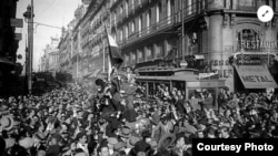 Провозглашение республики в 1931 году.