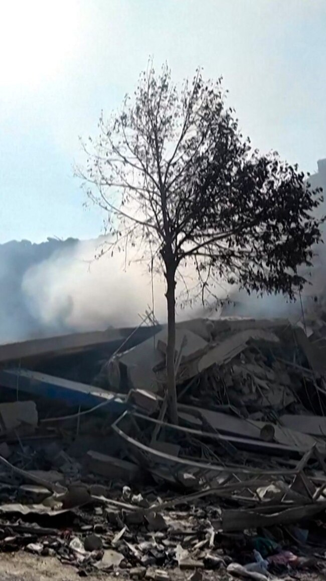 Israel Strikes Southern Lebanon, Fires Missile Interceptor Above Haifa (Video)