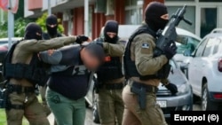 Hapšenje u Crnoj Gori u sklopu međunarodne akcije protiv organizovanog kriminala 15. aprila 2026. 