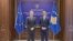 Ministri i Jashtëm i Kosovës, Glauk Konjufca, dhe i dërguari i posaçëm i BE-së për dialogun, Peter Sorensen. 