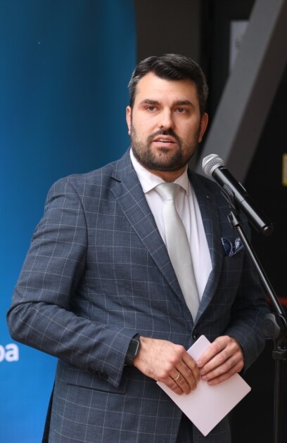 Русия използва всички възможни средства включително в сферата на образованието