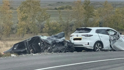 Мастурбация жасайтын порно видео түсірілген Әйелдер зәр шығару (тек фотосуреттер)