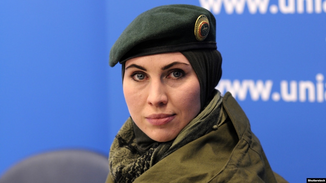 Амина Окуева 