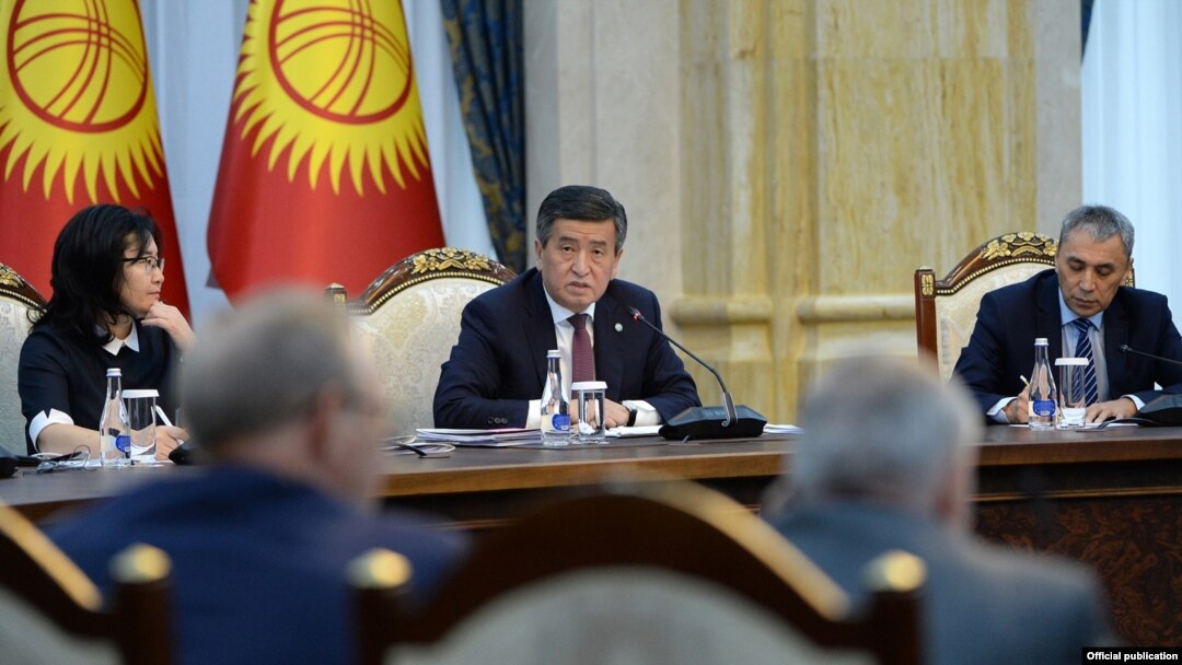 Сооронбай Жээнбеков.