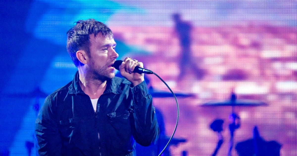 Той се занимава с музика от повече от 30 години.