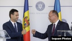 Ministrul de externe al R. Moldova, Nicu Popescu, și ministrul de externe al României, Bogdan Aurescu