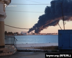 Пожежа на нафтобазі в окупованому Криму