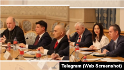 ოთარ ფარცხალაძე, ვასილი გავრილოვი, მამუკა ფიფია, დეკანოზი ფიოდორ კრეჩეტოვი, დავით ცეცხლაძე - ვინ საუბრობს მოსკოვში რუსეთ-საქართველოს ურთიერთობების დაახლოებაზე