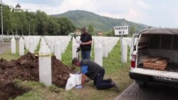 Potočari: Ukop posmrtnih ostataka pronalaženih u više grobnica