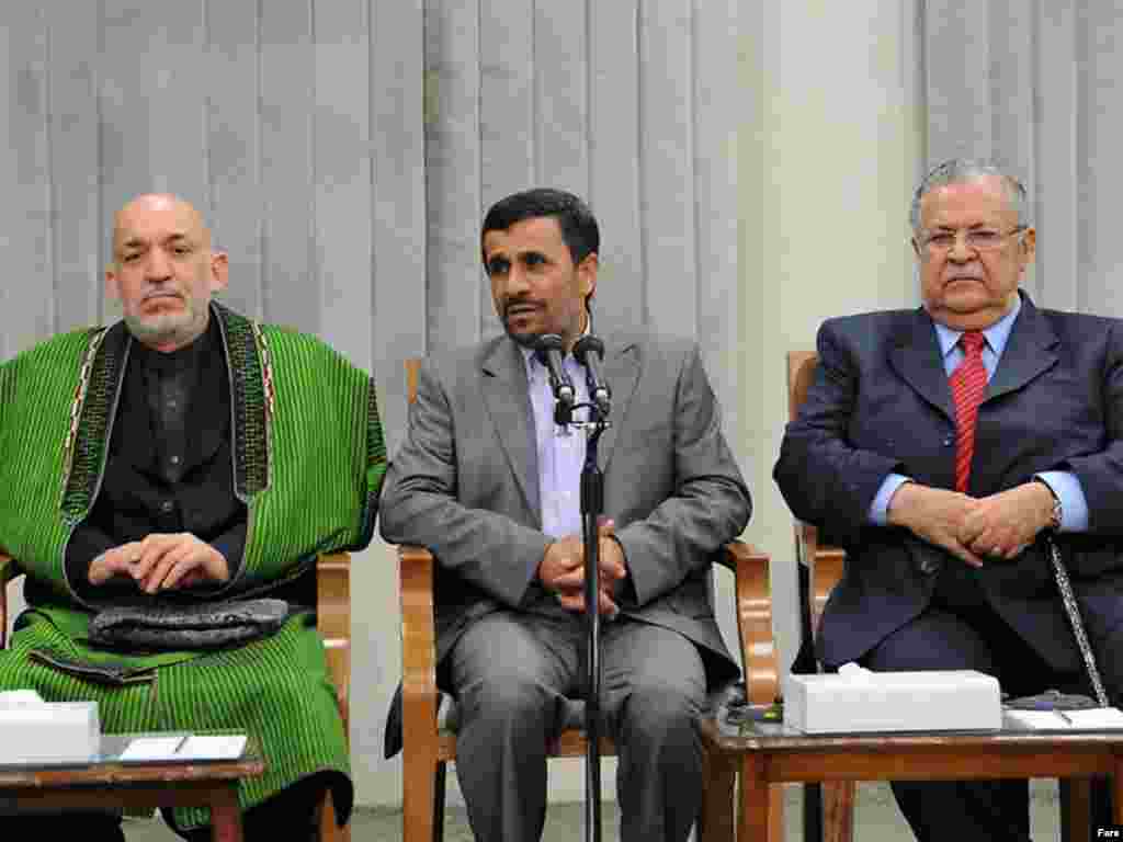 کرزی 2010