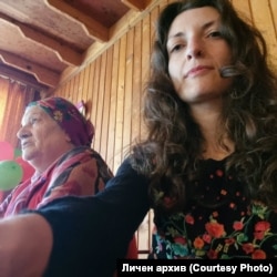 Мария Македонска с майка си Магда