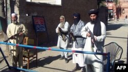 Militantë besnikë të klerikut, Mullah Fazlullah, foto nga arkivi 
